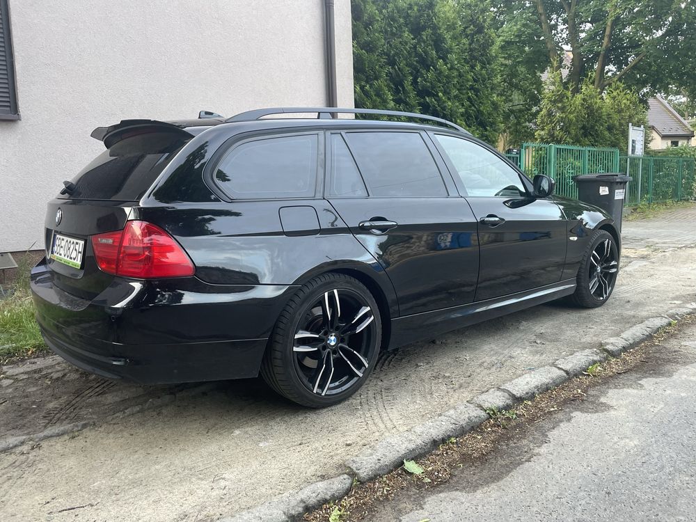 BMW  E91 Nowy rozrzad/dwumasa/XENON/Navi/Grzane Fotele/felgi 18