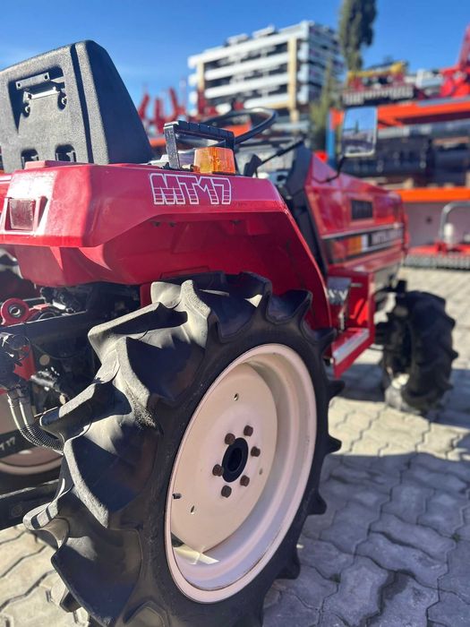 Mitsubishi MT17 4x4
