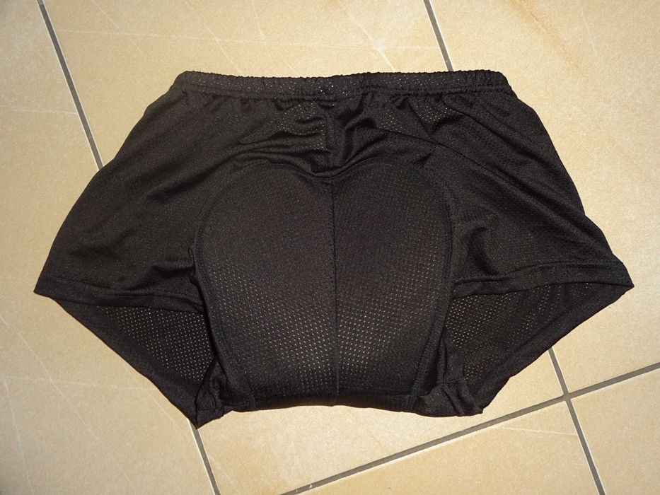 Oddychające z wkładką szorty krótkie spodenki na rower rowerowe XL