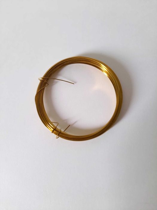 Arame em latão para fabrico de bijuterias 0,8mm e 0,6mm