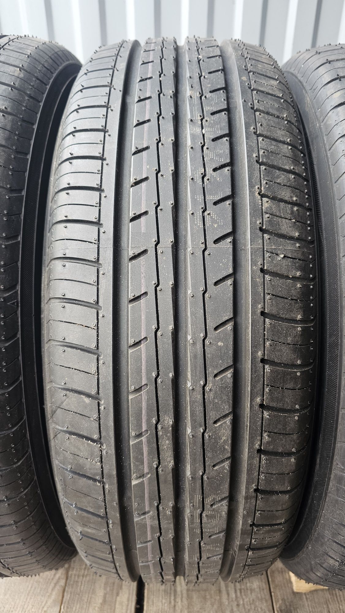 Yokohama BluEarth-Es es32 185/55r16 83V