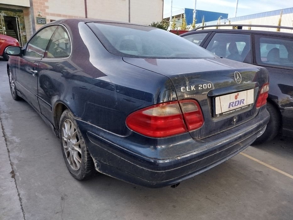 Mercedes w208 clk 200