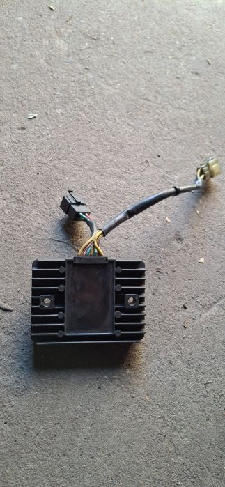 Regulator napieca ducati 848