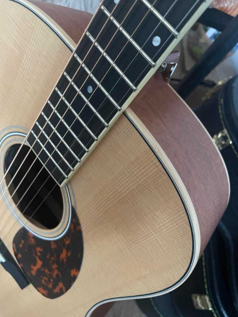 Larrivee D-02 -2016 r. USA