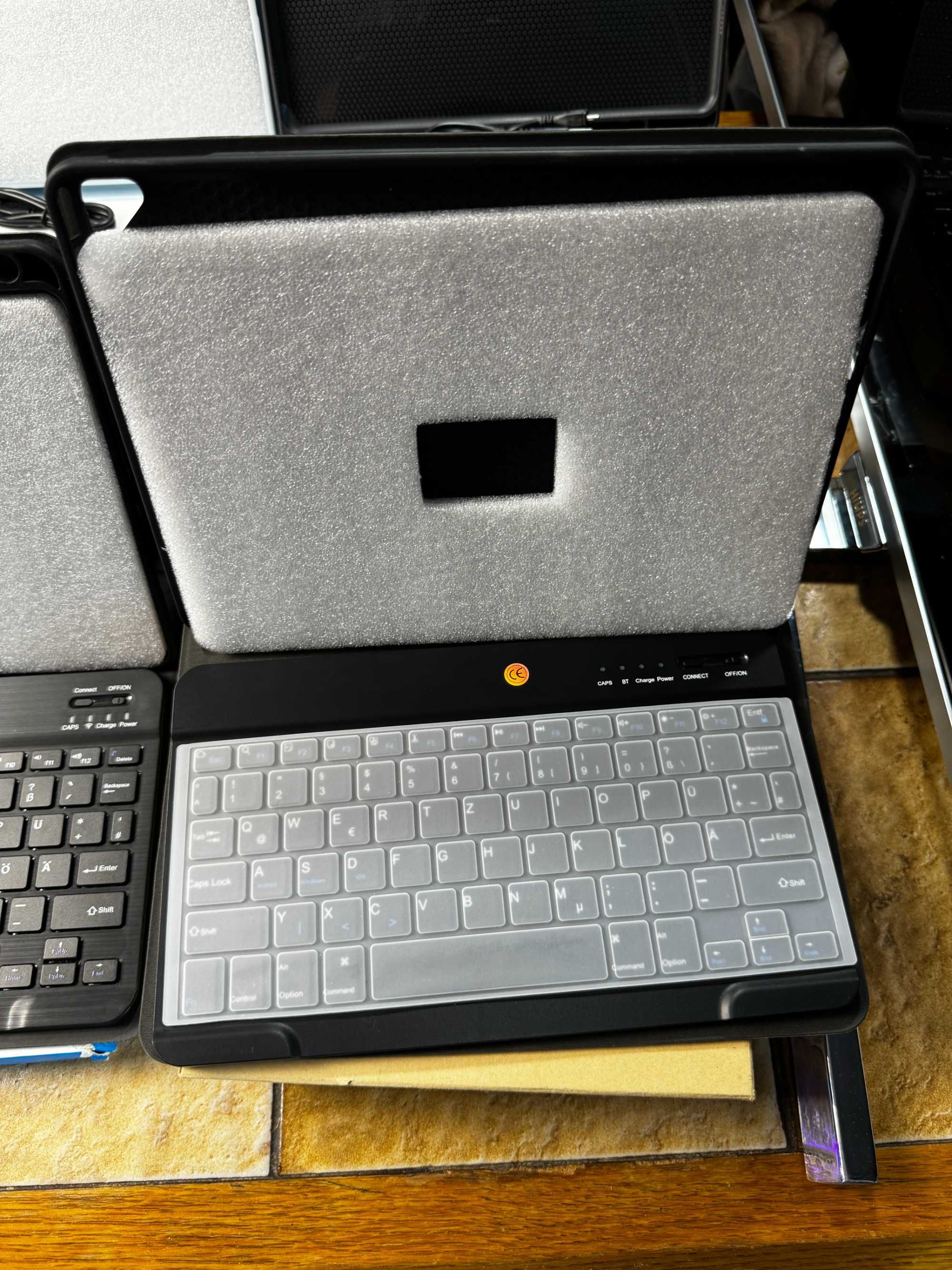 Чохол клавіатура Apple Ipad 10.2" 7 8 9 gen Ipad Air 3 Pro 10.5"