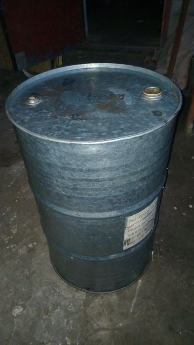 Продам бочку 200л