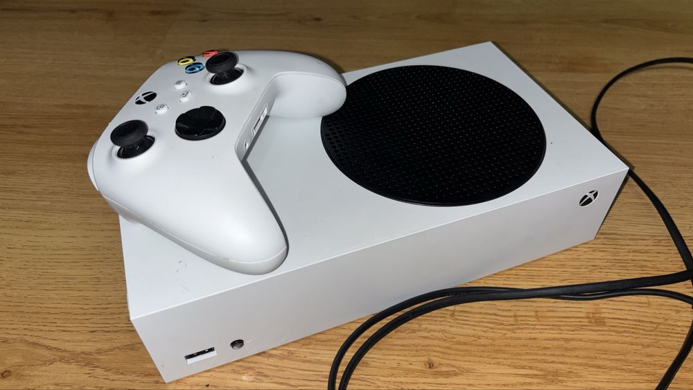 Xbox Series S 512gb stan idealny
