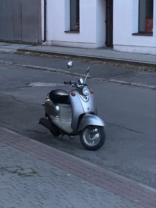 Скутер Yamaha Vino 2t