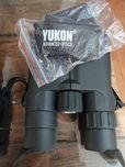 Бинокль YUKON 8×42