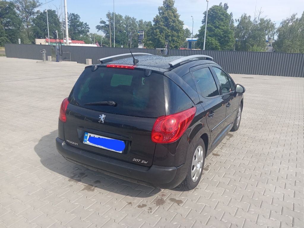 Peugeot 207 SW Пежо