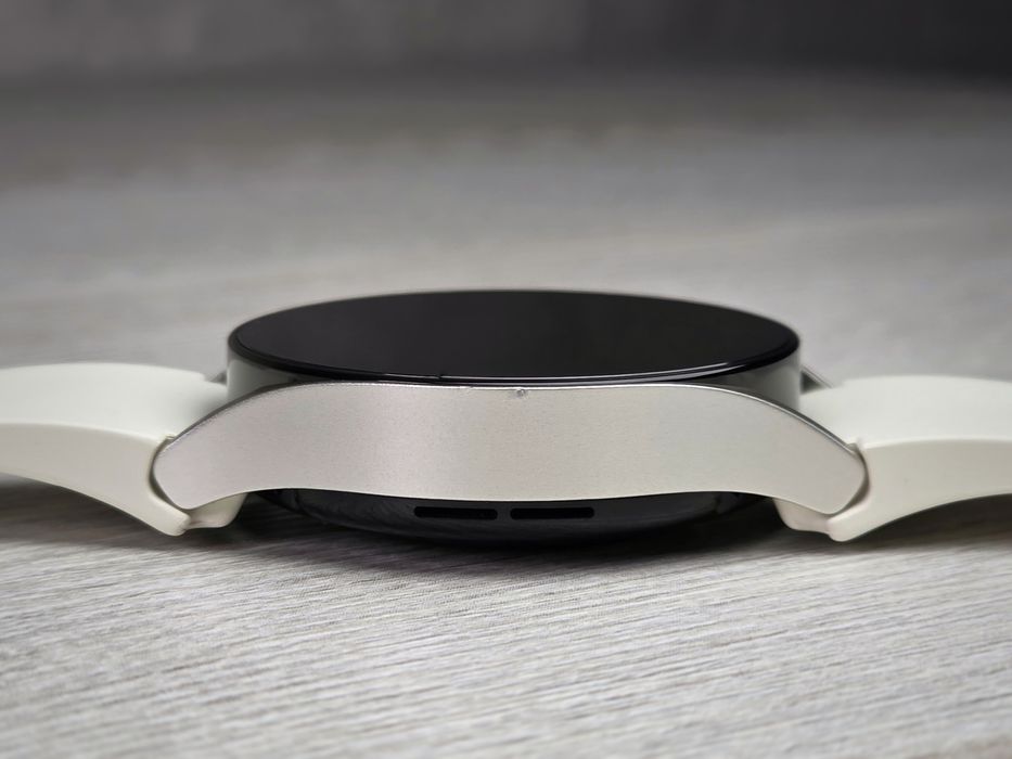 Смарт-годинник Samsung Galaxy Watch6 40mm Gold (SM-R930) • НОВИЙ!