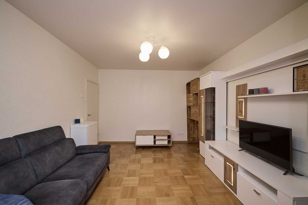 ‼️ Без комісії! Продаж 2к. квартири з ремонтом біля м.Палац України ‼️