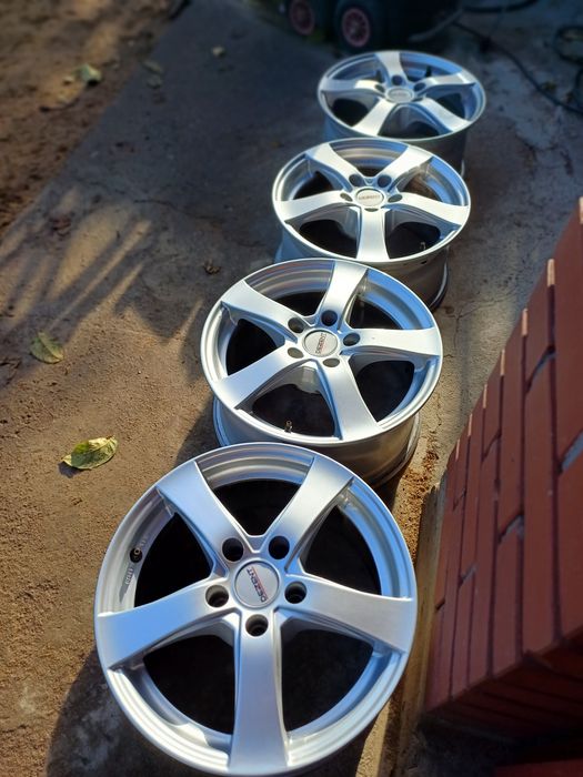 Felgi 16" Dezent 5x112 et35 7,5J Audi A4 B8 Audi A6 C7 Mercedes E C