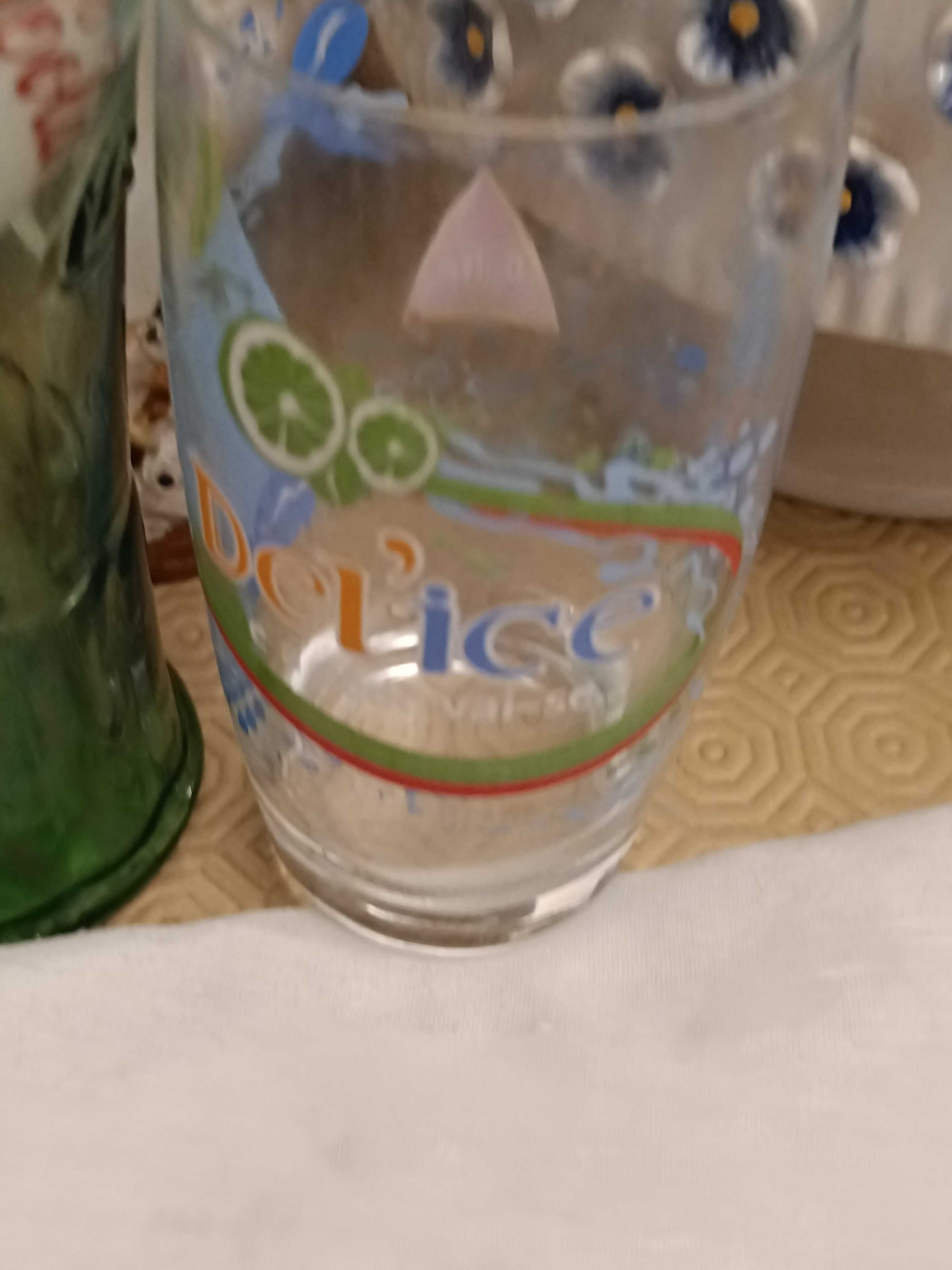 2 Copos e Bola Coca Cola