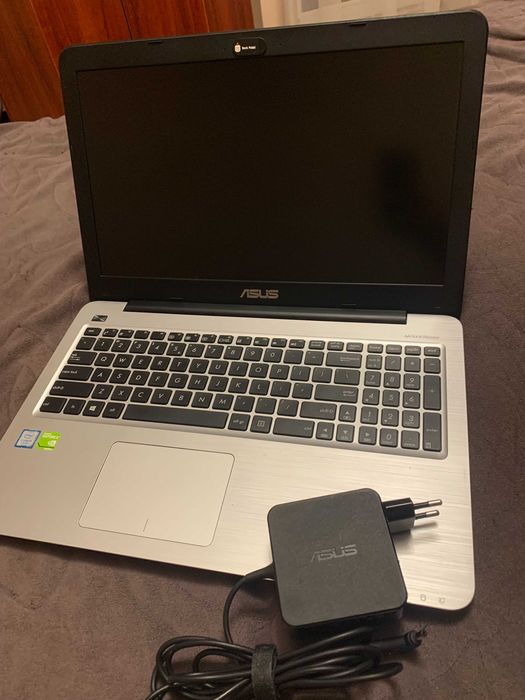 Laptop Asus R558UQ