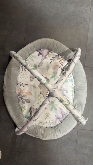 Розвиваючий коврик для немовлят