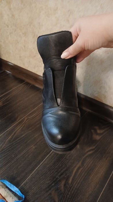 Жіночі зимові черевики