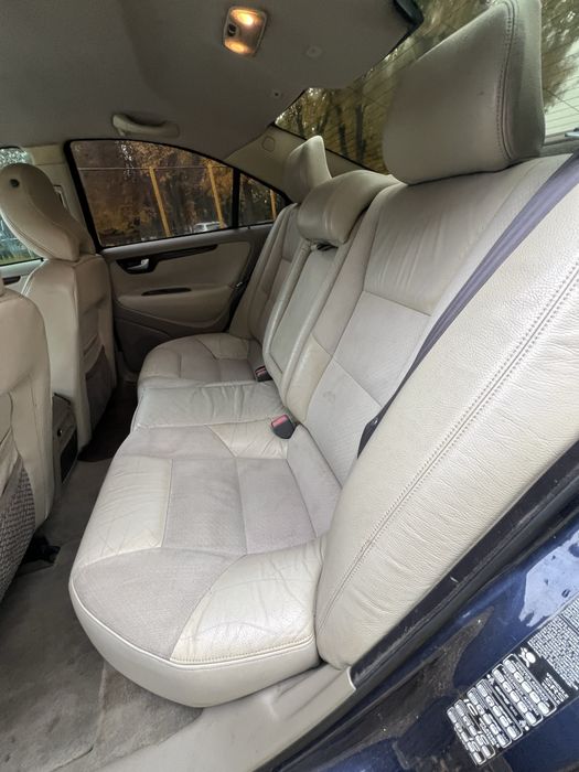 Volvo s60 2.5 газ бензин Автомат