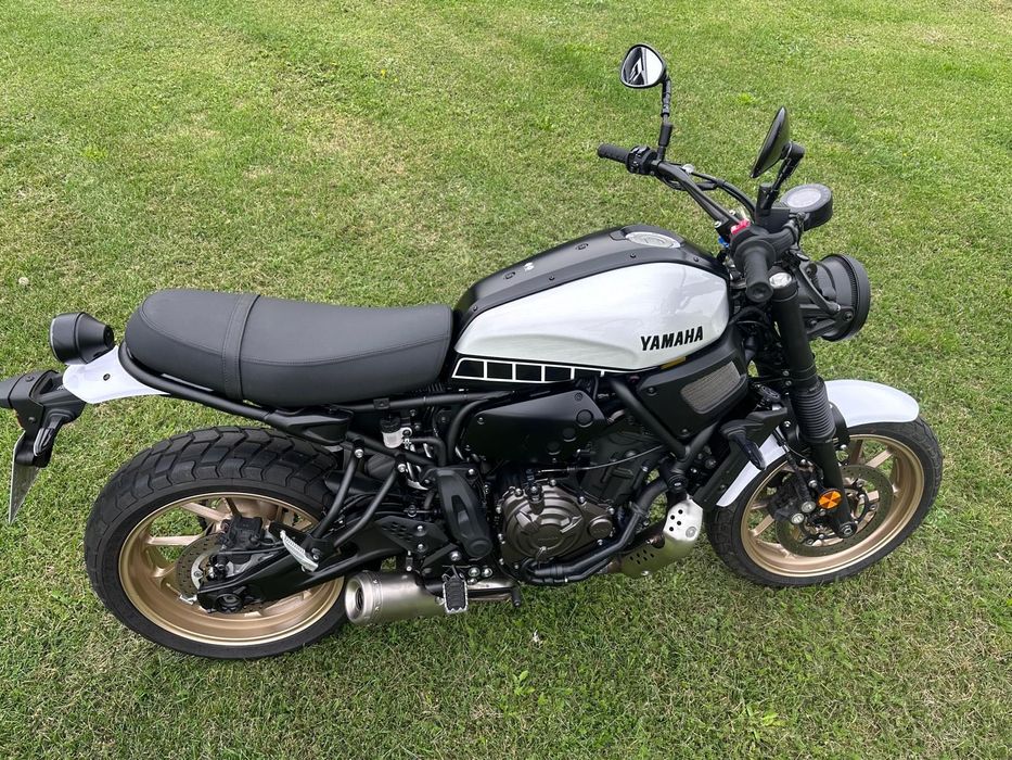 Yamaha xsr 700 jak Nowa