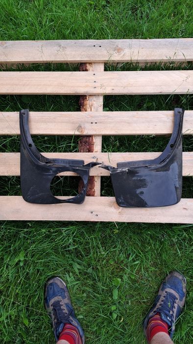 Chlapacze fartuchy rav 4 94