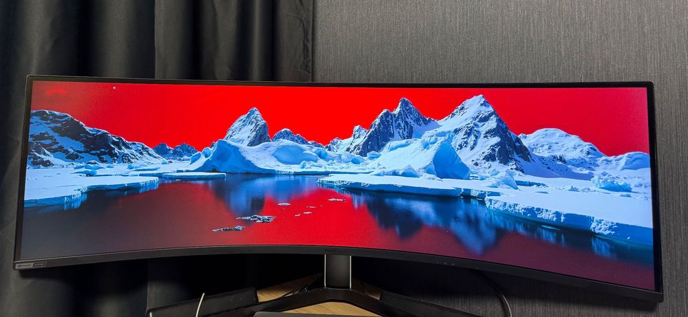 Samsung Odyssey Neo G9 (2021)