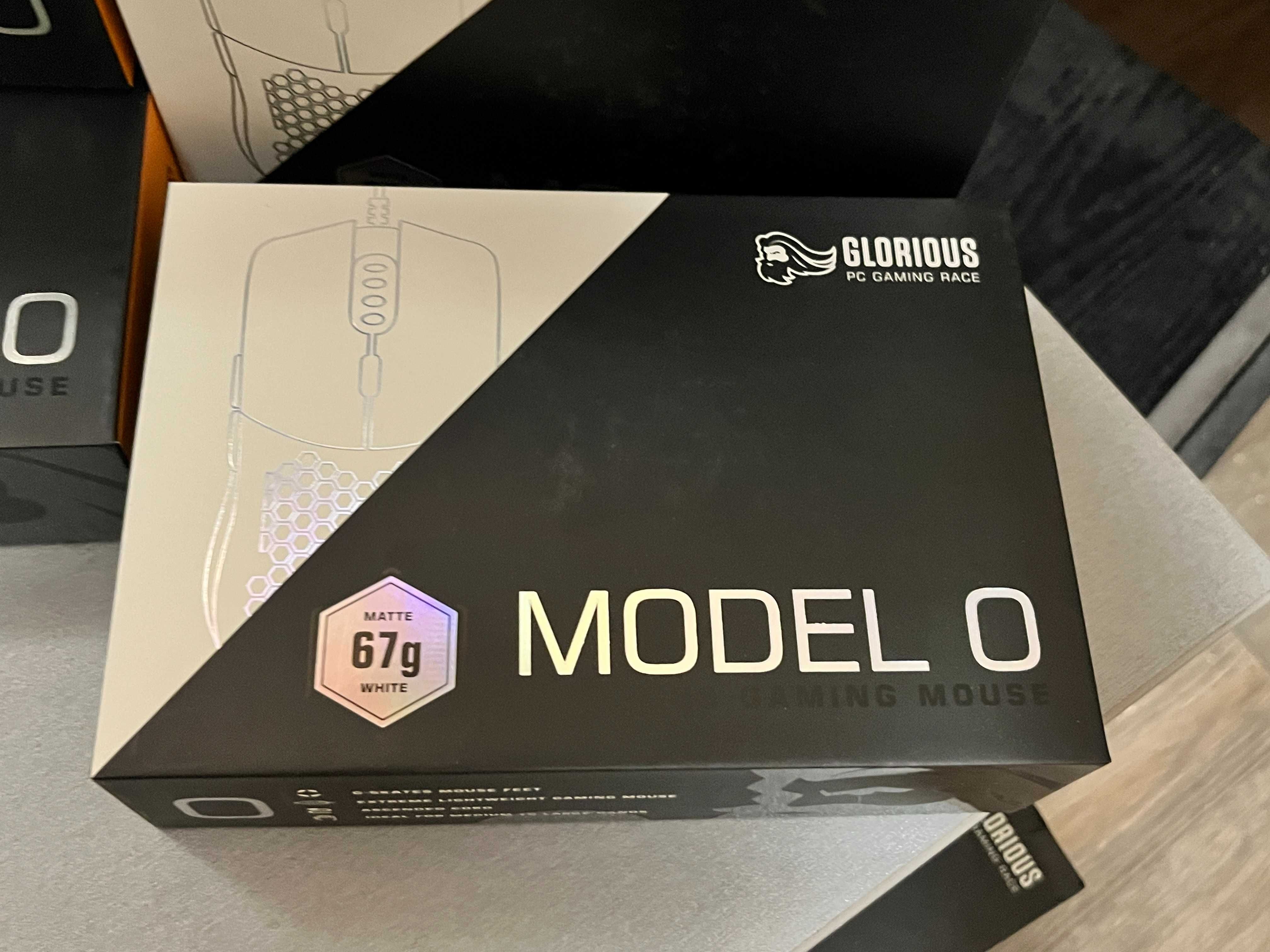 Glorious Model O \ O - Minus  White \ Black Wired проводные