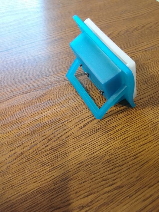 Час- будильник. Новые.