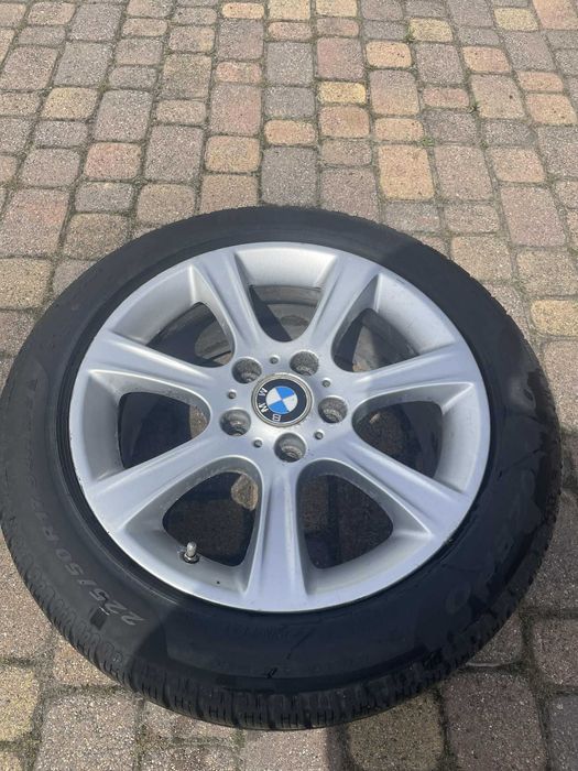 Felgi aluminiowe z oponami zimowymi BMW 5x120 ET34 R17 f30 f31 f10 f11