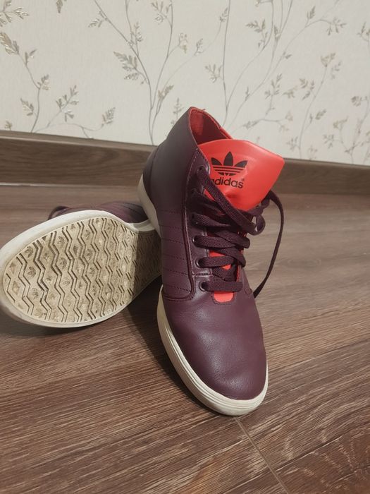 Адідас , Adidas хайтопи , черевики 40 розмір