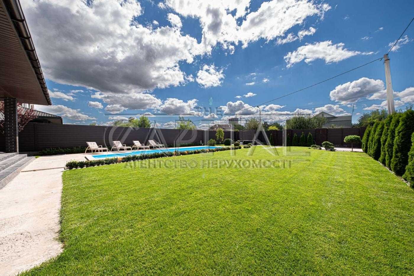 Продажа 4к Дом 211м Бровары ул. Хмельницкого Торгмаш Бассейн Гераж