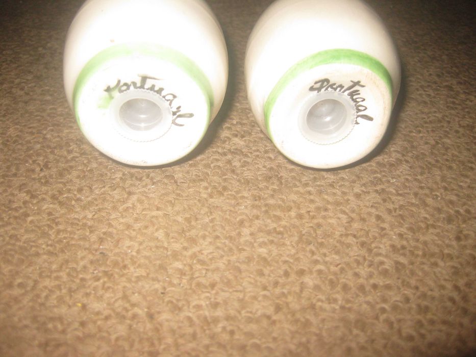 2 Paliteiros em Cerâmica