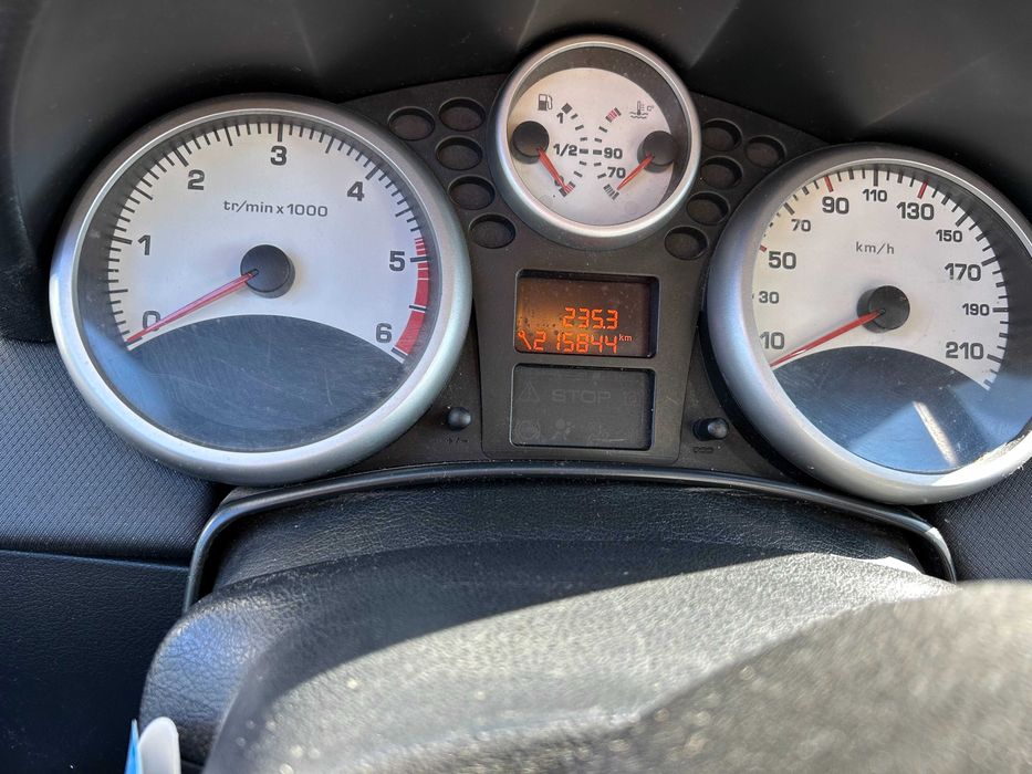 Peugeot 207 ECONÔMICO