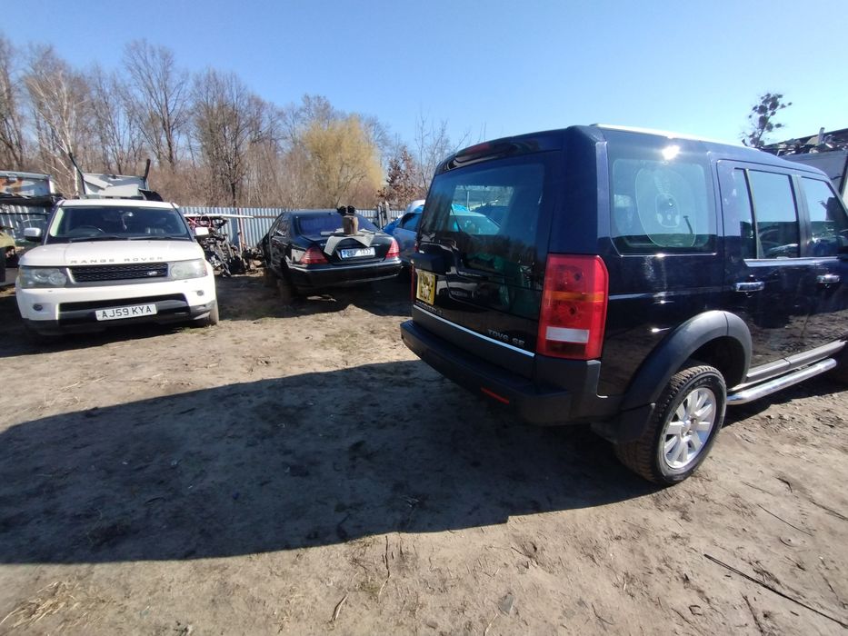Бампер телевізор LR3 Discovery розборка шрот запчастини. Range L319