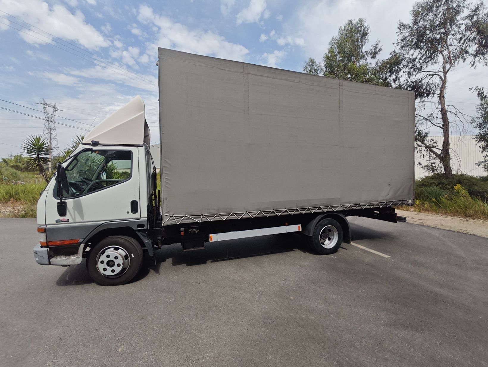 Mitsubishi Canter 7.5Ton.