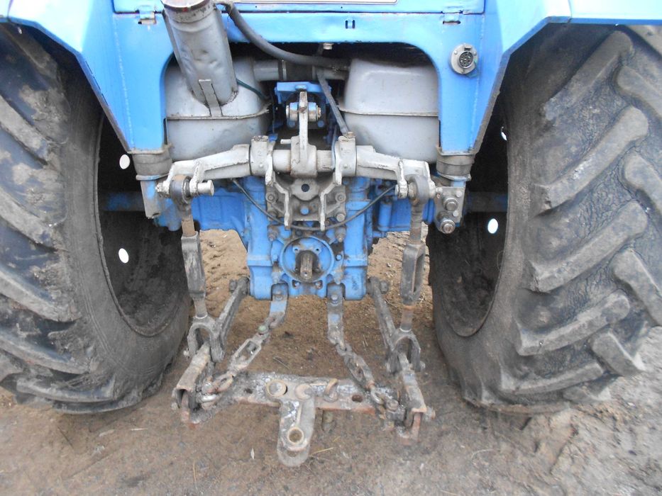 Трактор МТЗ --82