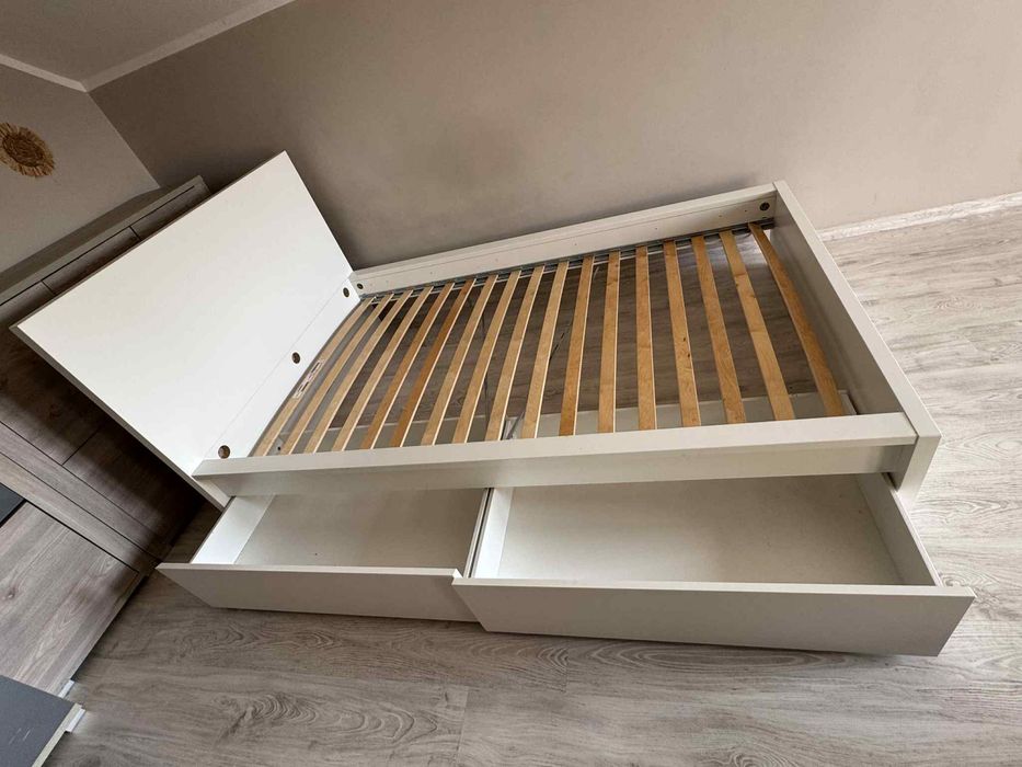 Łóżko / rama łóżka 120x200 ikea malm