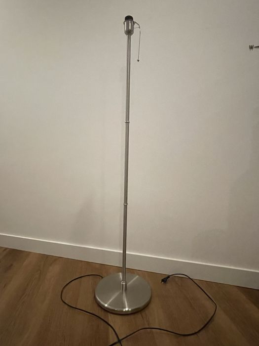 Candeeiro de pé Ikea KRYSSMAST