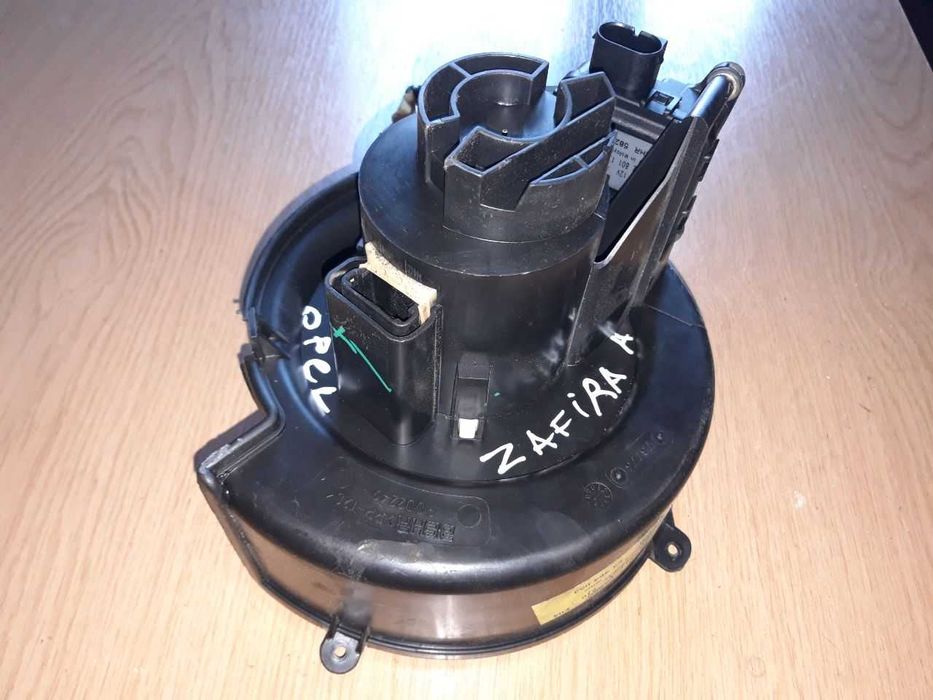 Вентилятор печки моторчик sens lanos nexia nubira vectra zafira RAV 4