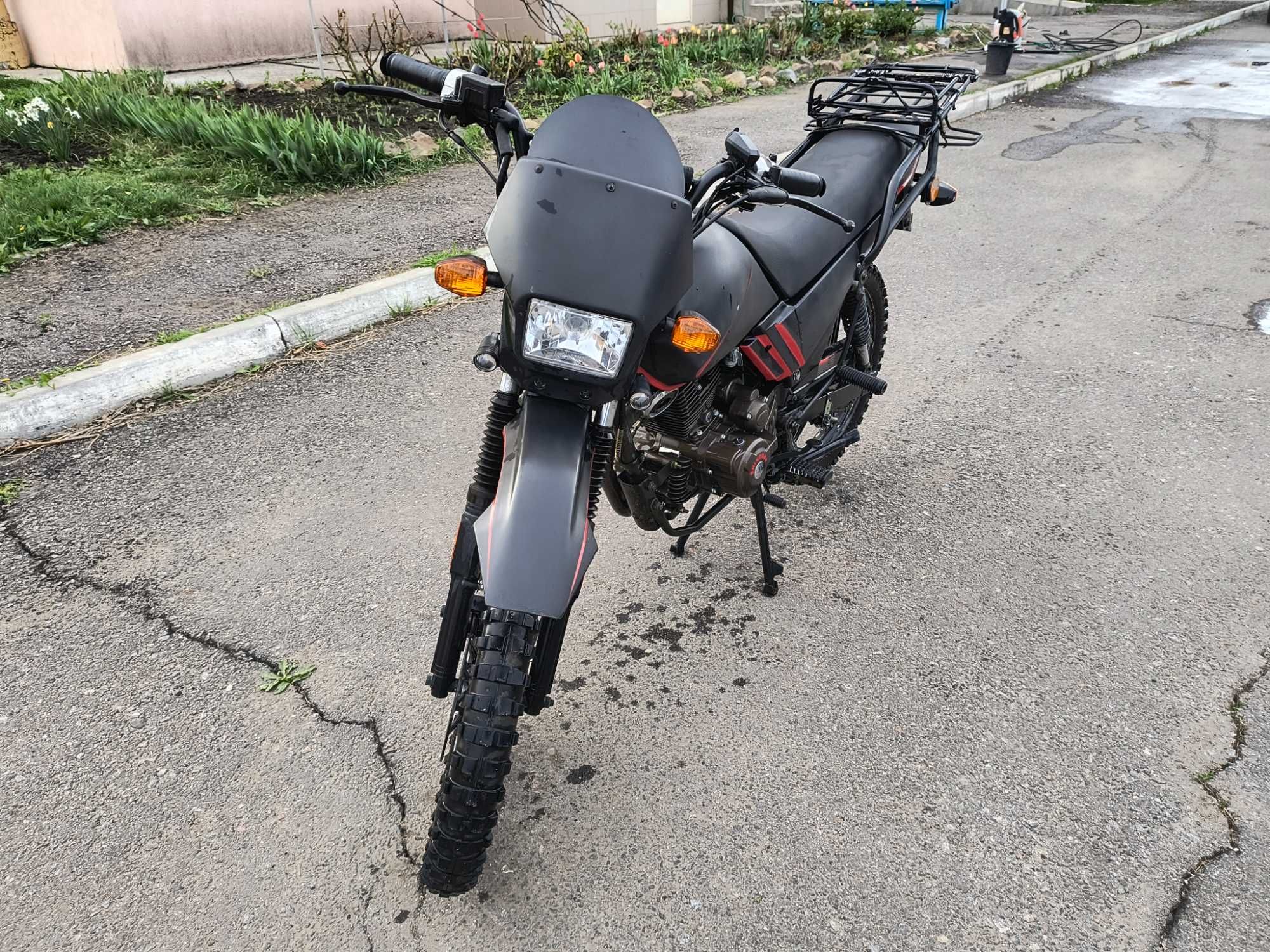 Продам Shineray Intruder 3000 km