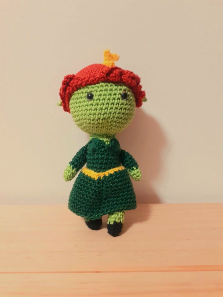 Fiona   em crochet (amigurumi)