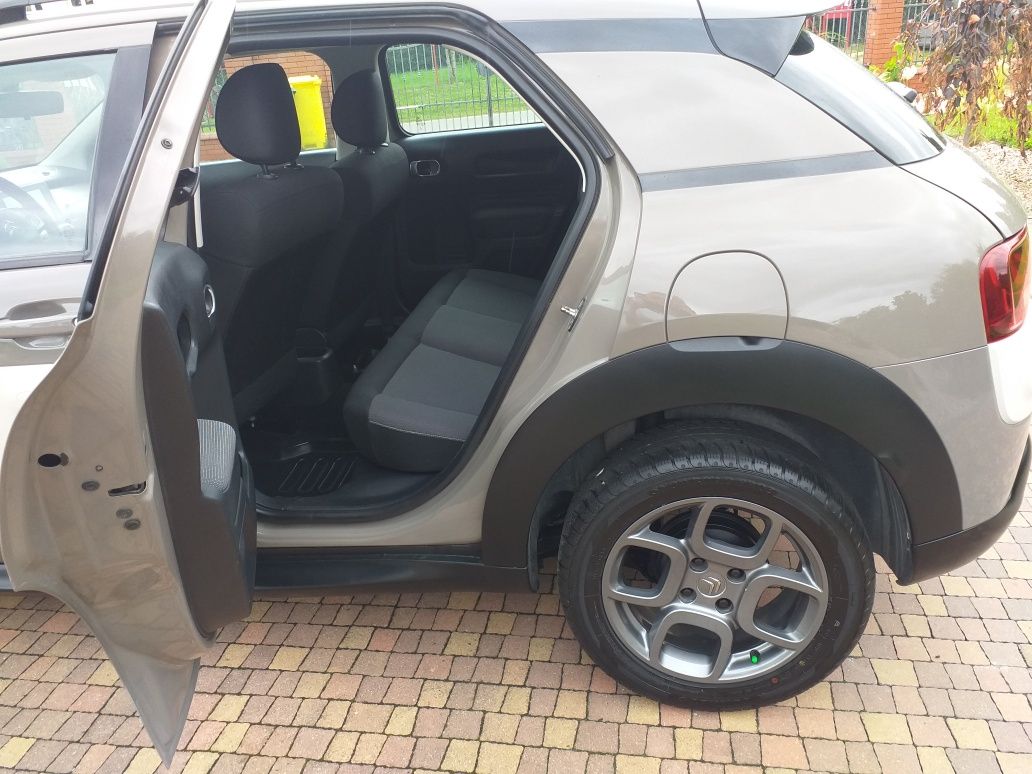 Citroen C 4 CACTUS Benzyna 2 x Koła Bogata Wersja Super Stan