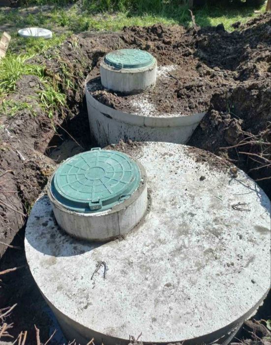 Каналізація в будинку. Копка септика, вигрібної ями с бетонних кілець.