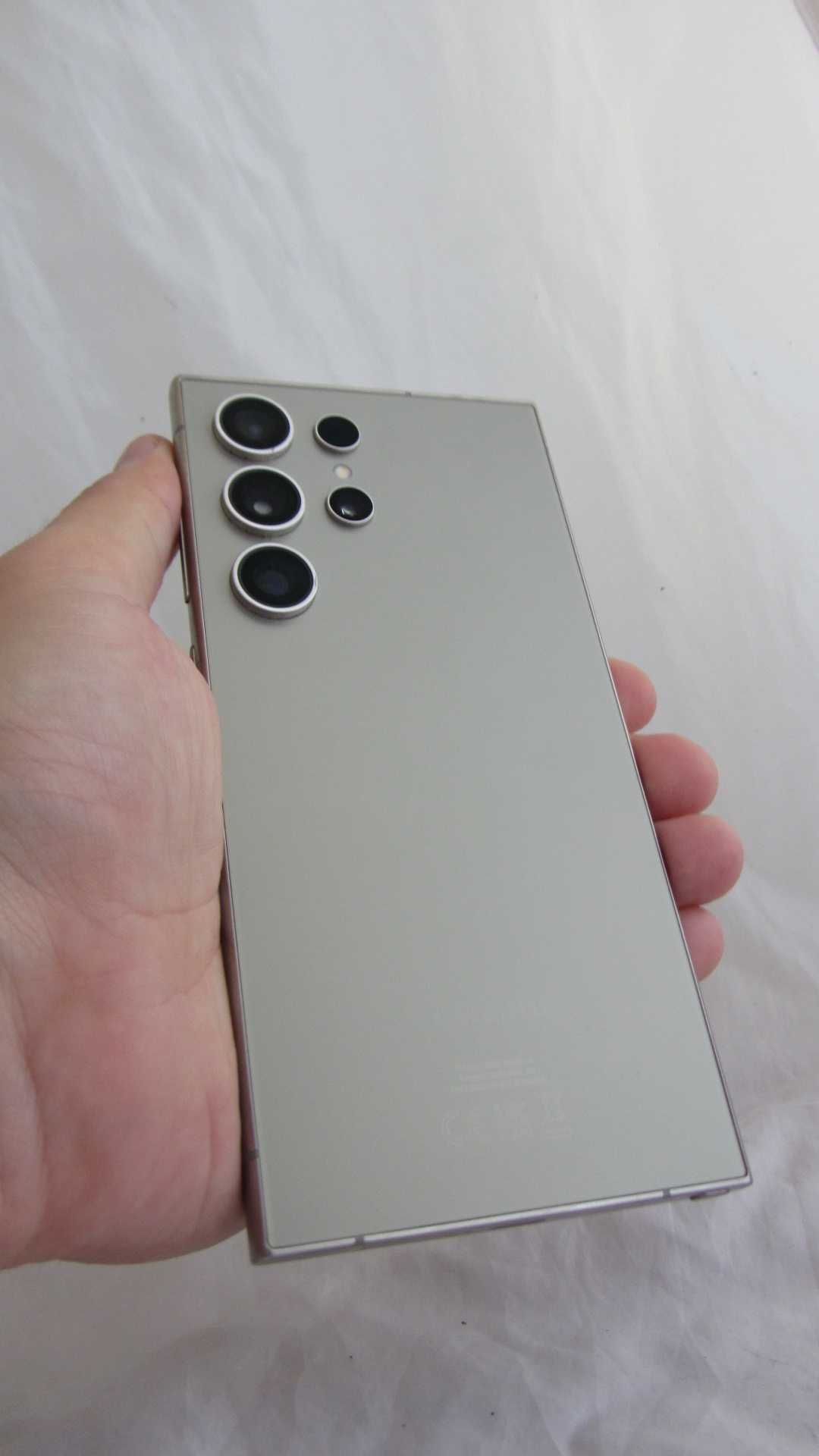 Samsung Galaxy S24 Ultra 12/512GB Titanium Gray SM-S928B/DS