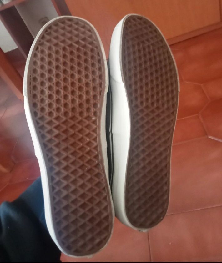 Sapatilhas VANS como novos