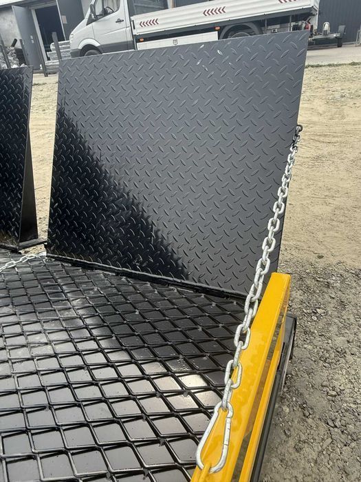 Rampa mobilna załadunkowa 10t, manualna regulacja wysokości