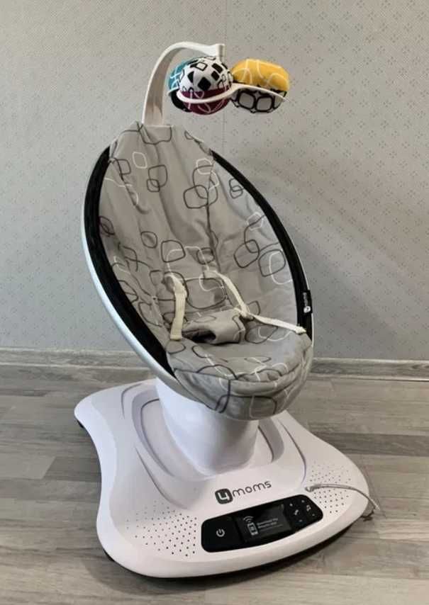 Качалка, колиска центр, гойдалка mamaRoo 4.0, мамаРу 4moms