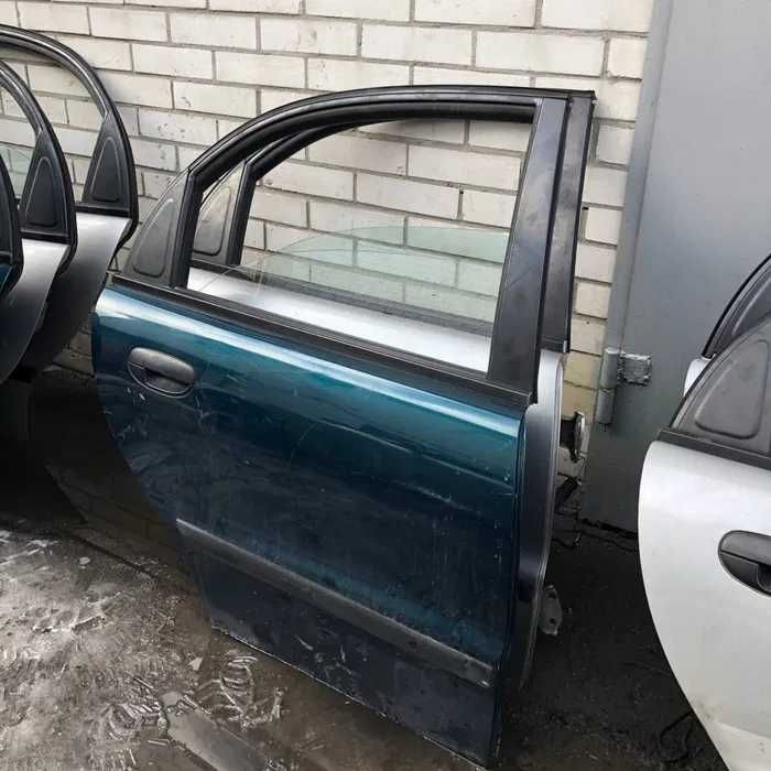 Дверь Двери Двері передние передні Ланос Lanos Сенс Разборка