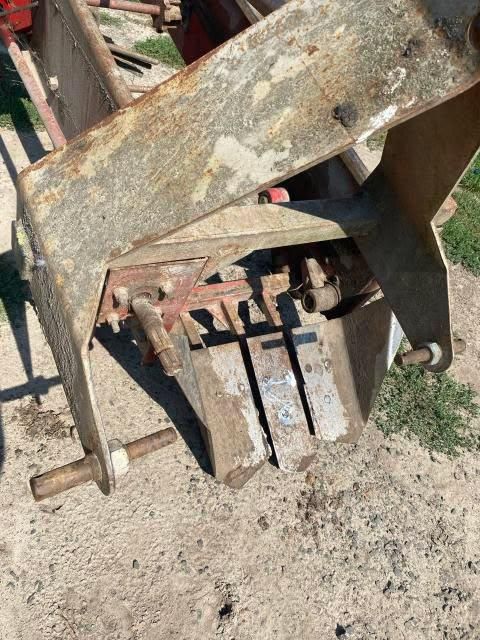 Продам Т 16 та картоплекопачку польського виробництва