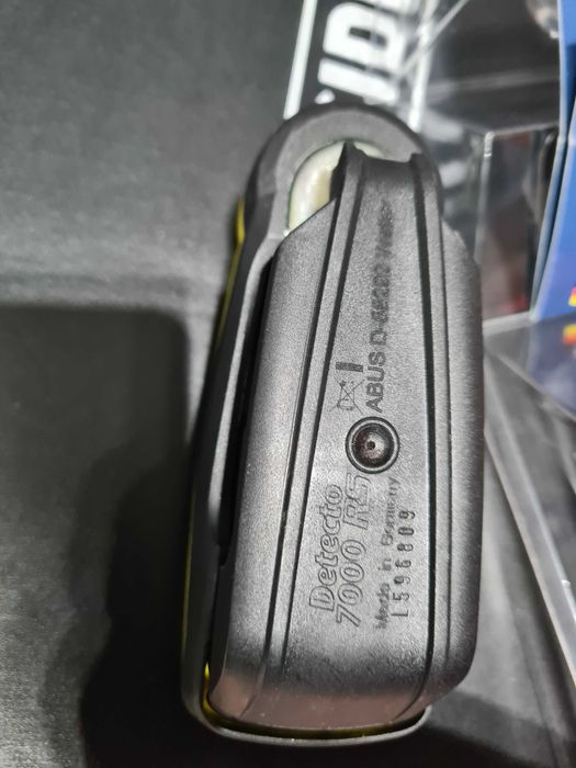 Cadeado de Disco Abus Detecto 7000 RS1 Pixel Yellow - NOVO