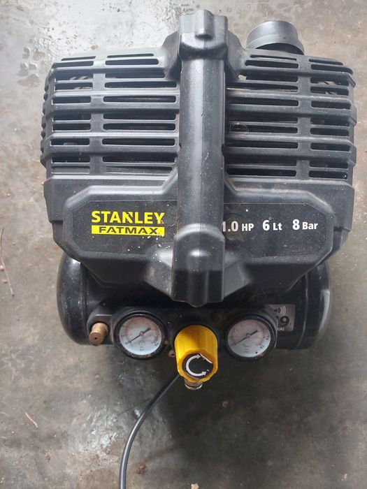 Stanley Fatmax DST 101/8/6 - 8 bar 6 l compressor